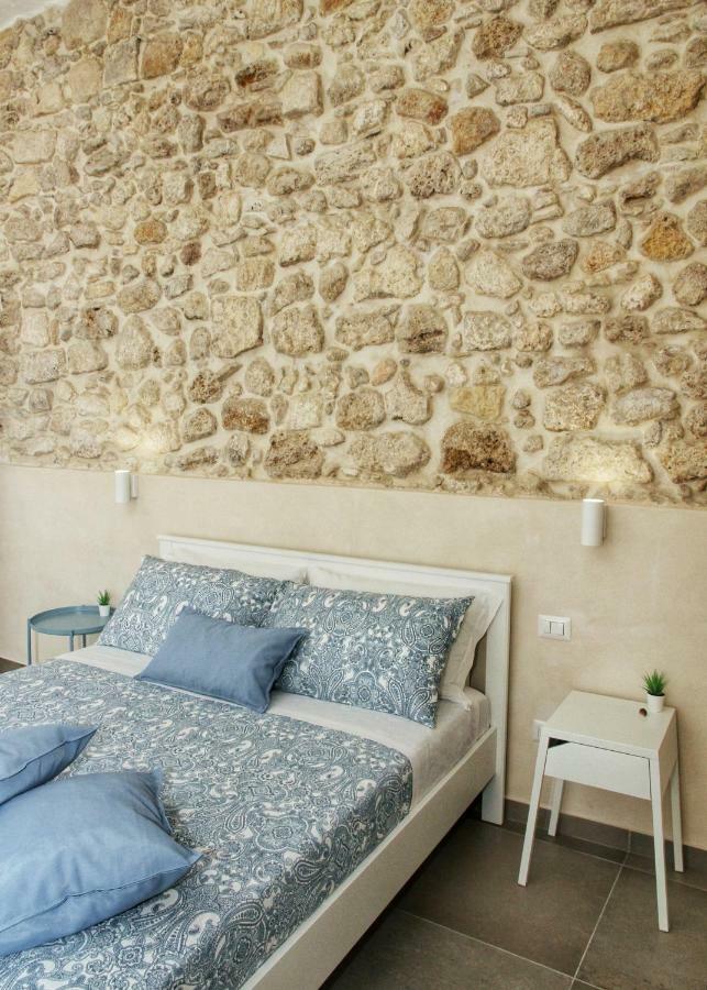 Essentia Rooms- Ortigia Holidays Syrakus Exterior foto