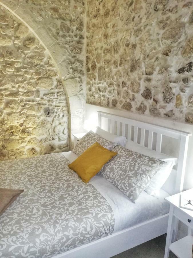 Essentia Rooms- Ortigia Holidays Syrakus Exterior foto