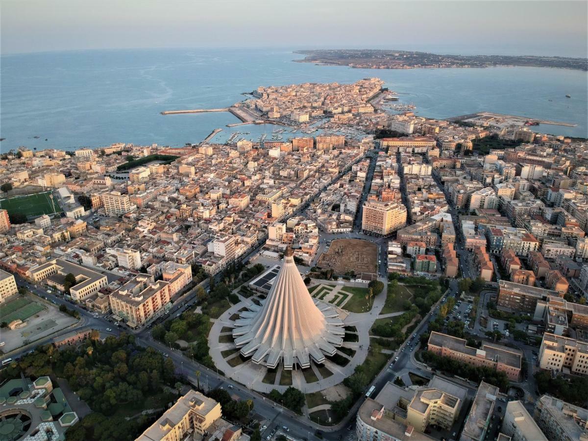Essentia Rooms- Ortigia Holidays Syrakus Exterior foto