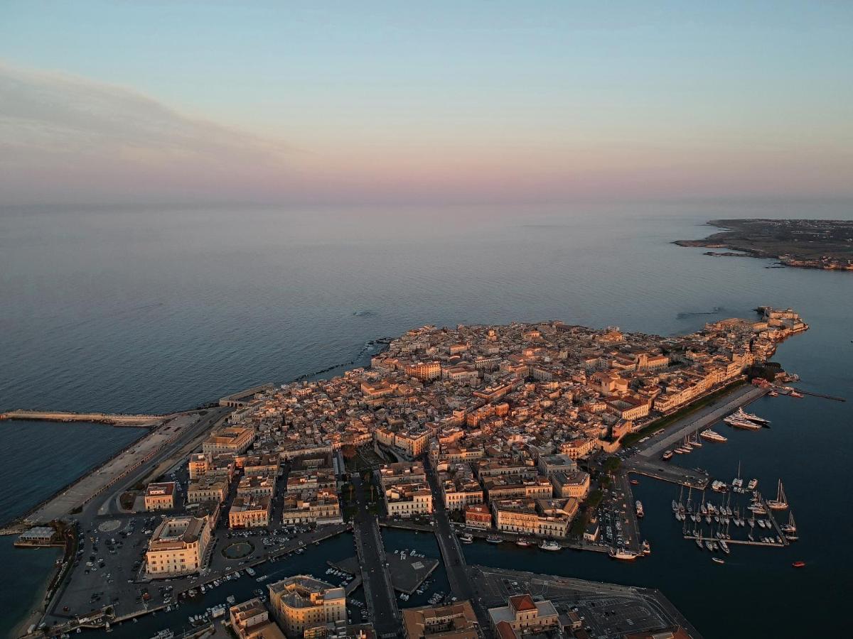 Essentia Rooms- Ortigia Holidays Syrakus Exterior foto
